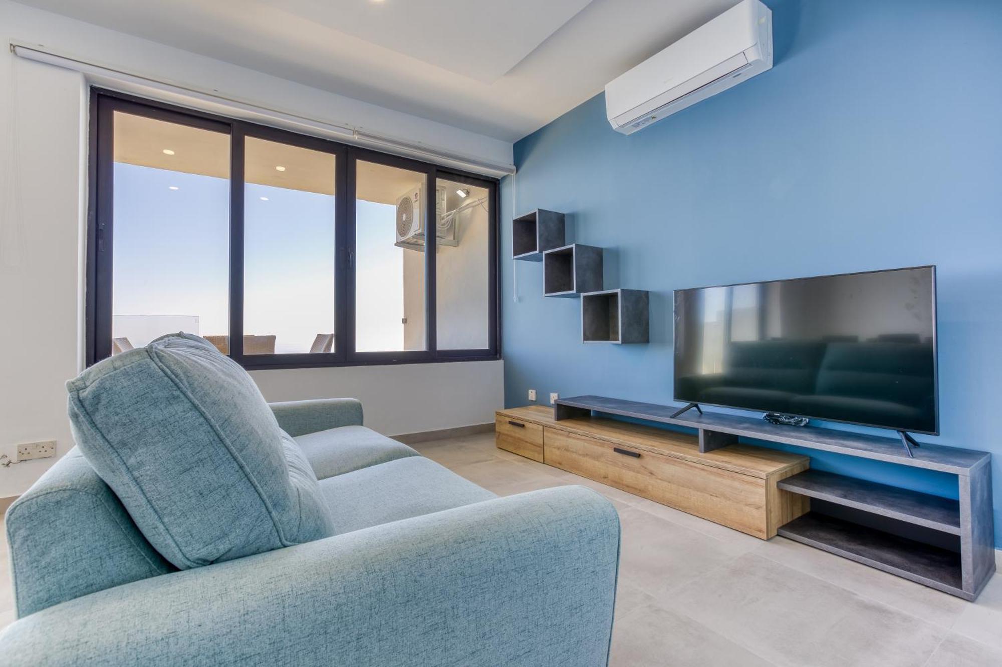 Seafront Sliema Apartment With Balcony & Sea Views By Jl Екстер'єр фото