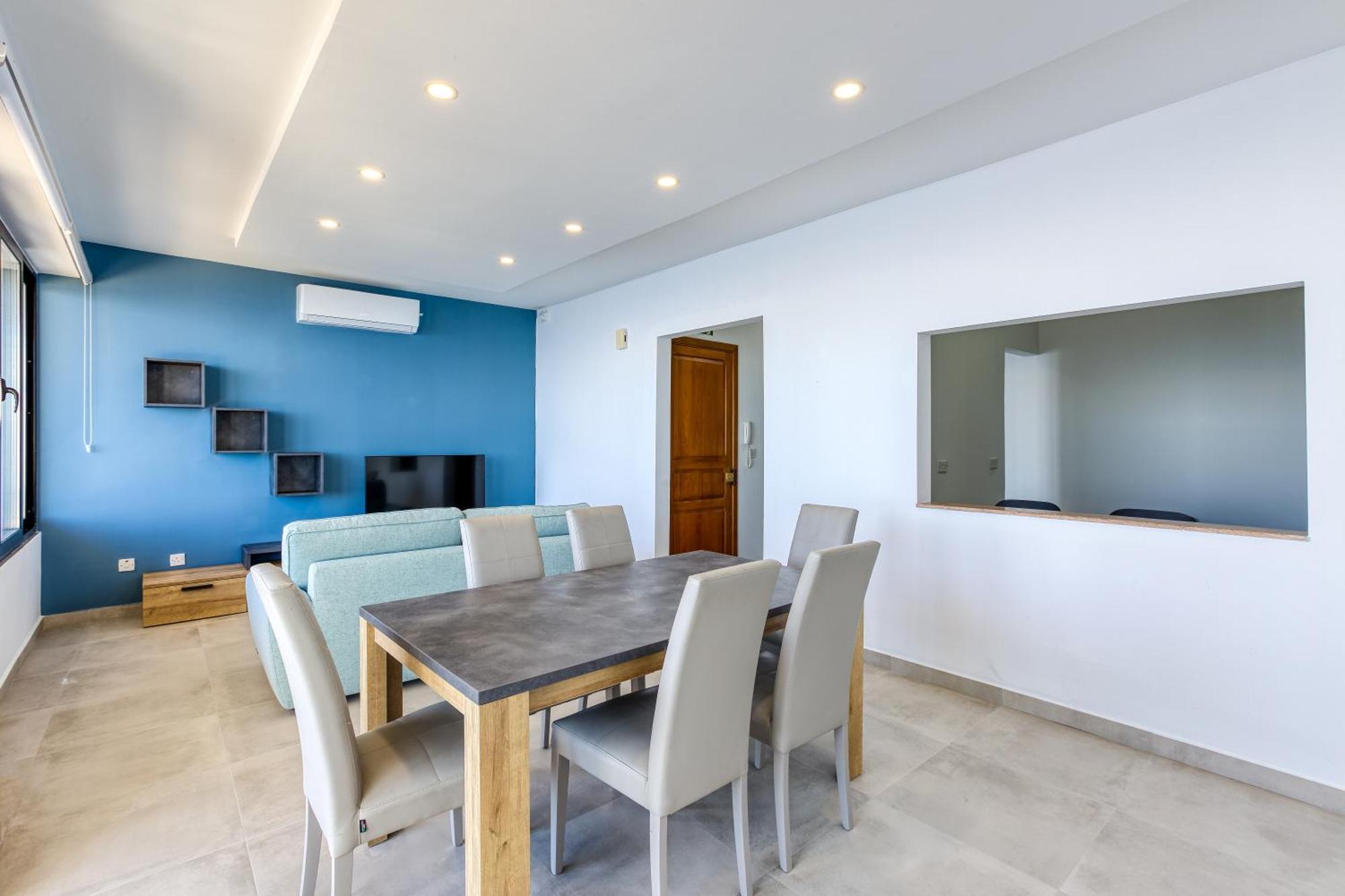 Seafront Sliema Apartment With Balcony & Sea Views By Jl Екстер'єр фото